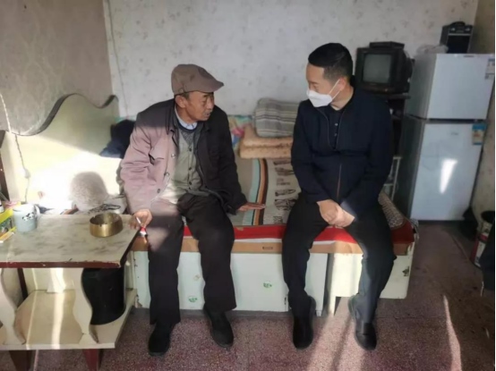 “清風夜?！闭谝两鸹袈迤旒o委監(jiān)委掀起一場“頭腦風暴”11.26714.png