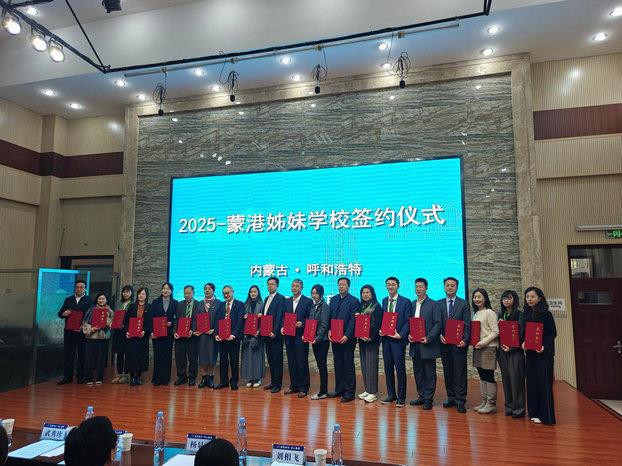 1761726353116039.jpg 姊妹2.jpg