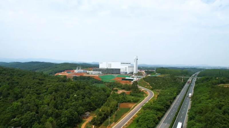 湖北省宜昌市生活垃圾發(fā)電特許經(jīng)營(yíng)項(xiàng)目。陳臣攝