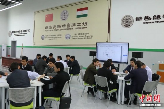 2023年4月，位于杜尚別的塔吉克斯坦魯班工坊課堂。張碩 攝