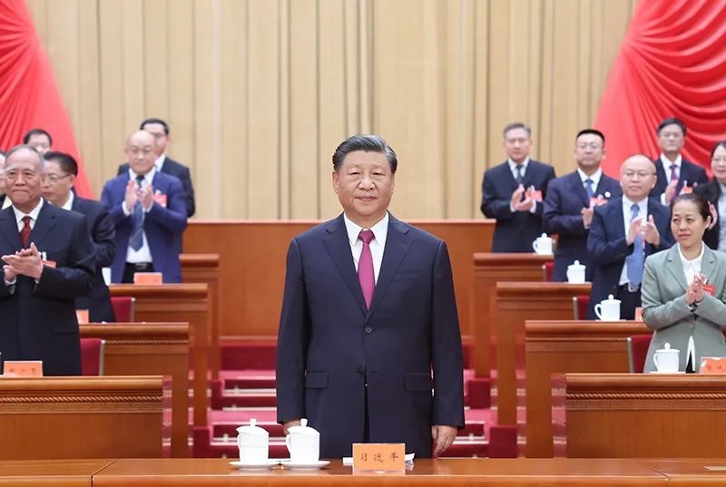 △2023年10月9日，中國工會第十八次全國代表大會在北京人民大會堂開幕。習(xí)近平總書記到會祝賀。
