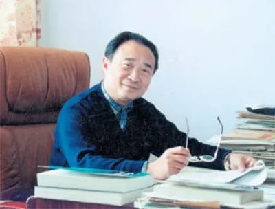 中年時(shí)的鐘萬勰。大連理工大學(xué)供圖