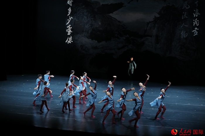 《詩憶東坡》美國巡演將持續(xù)2周，在華盛頓、紐約進(jìn)行共計(jì)8場演出。人民網(wǎng)記者 李志偉攝