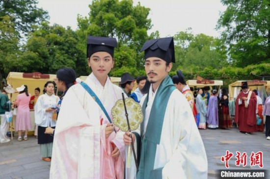 活動(dòng)現(xiàn)場(chǎng)。中國(guó)絲綢博物館 供圖