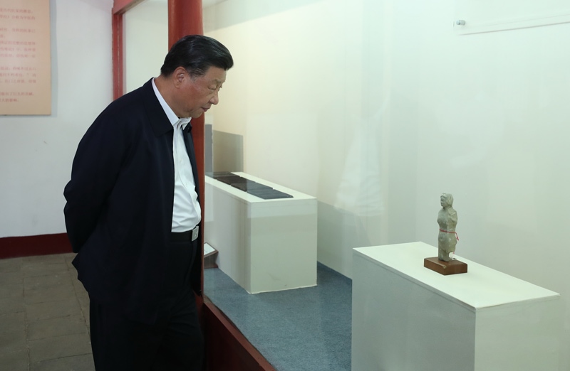 2021年5月12日，習(xí)近平總書記在河南省南陽市考察東漢醫(yī)學(xué)家張仲景的墓祠紀(jì)念地醫(yī)圣祠。