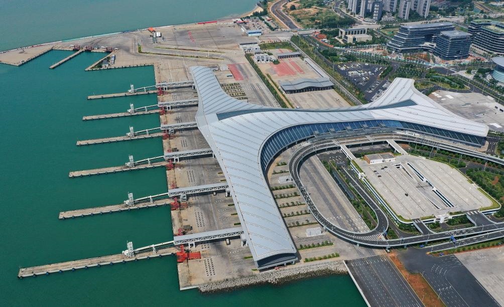 這是已經(jīng)停航的海口新海港（9月4日攝，無人機(jī)照片）。新華社記者 郭程 攝