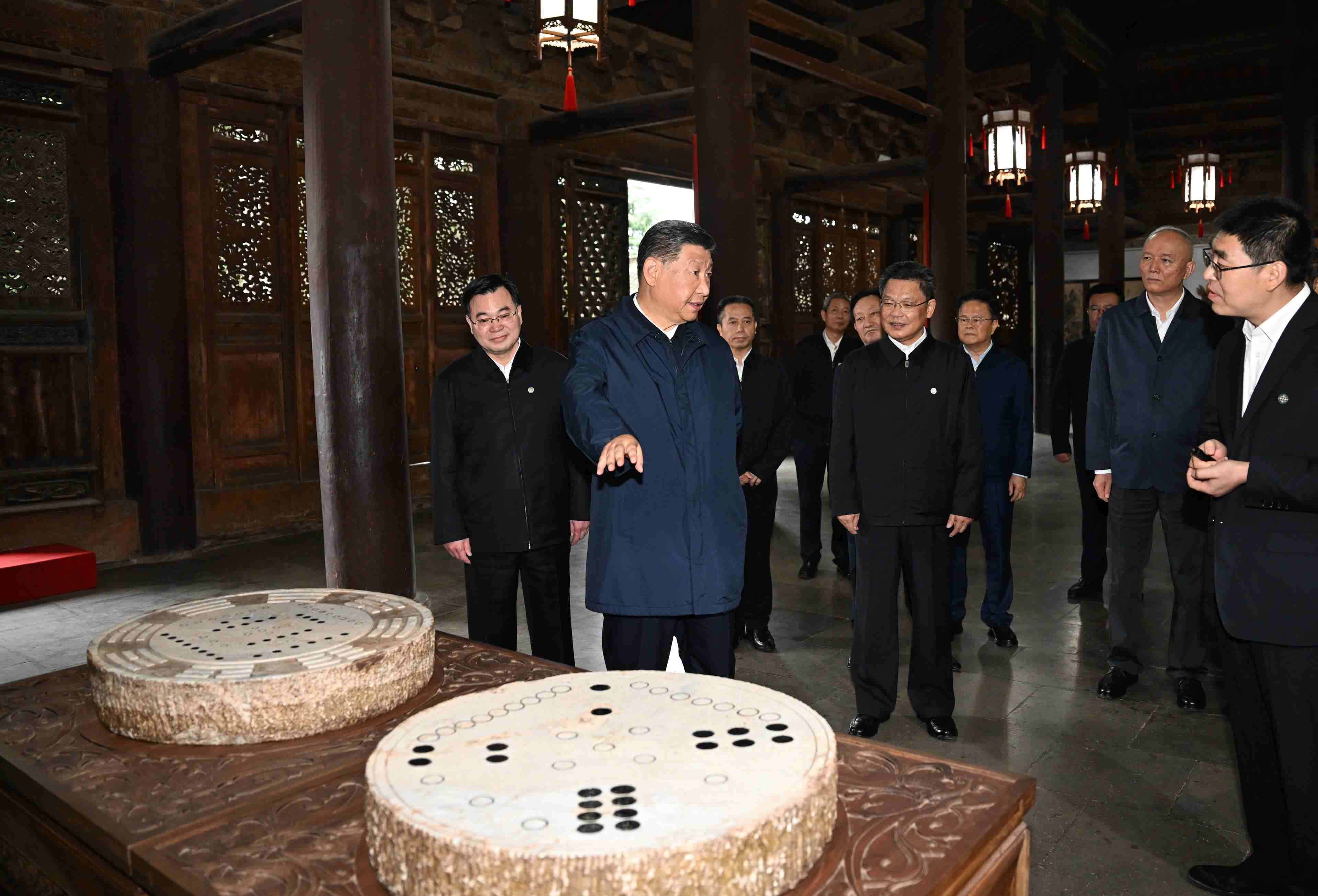 2024年9月10日，習(xí)近平總書(shū)記在甘肅天水考察了全國(guó)重點(diǎn)文物保護(hù)單位伏羲廟。