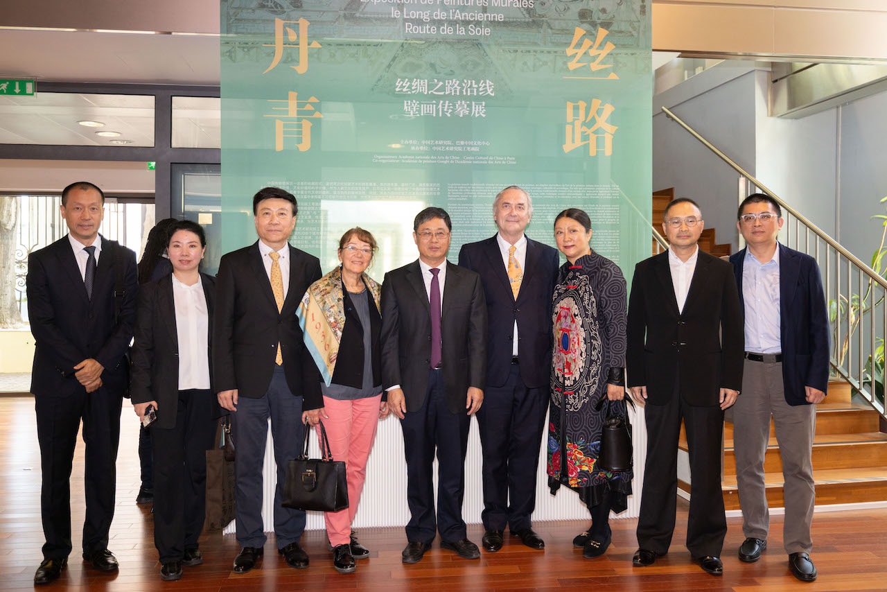 “絲路丹青——絲綢之路沿線壁畫(huà)傳摹展”在巴黎中國(guó)文化中心隆重開(kāi)幕。中國(guó)藝術(shù)研究院供圖