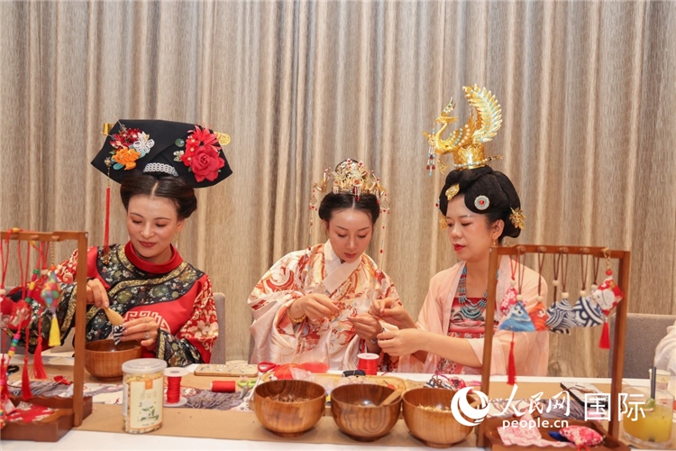 中國傳統(tǒng)文化展示。人民網(wǎng)記者任皓宇攝