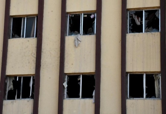 這是11月29日在敘利亞阿勒頗拍攝的一處遭襲建筑。新華社發(fā)