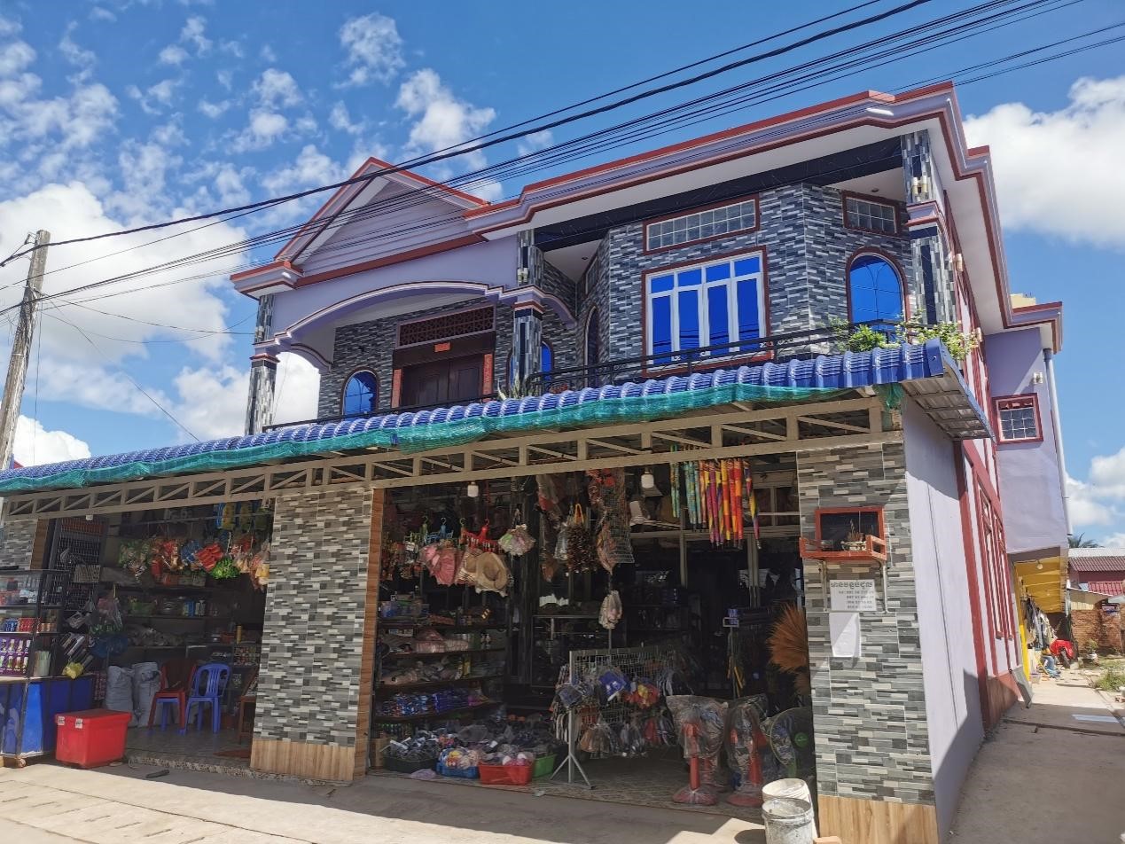 毗鄰西港特區(qū)的商店。西港特區(qū)供圖