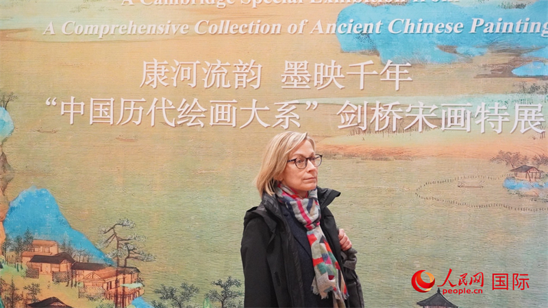 宋畫特展吸引英國學(xué)者。徐量攝