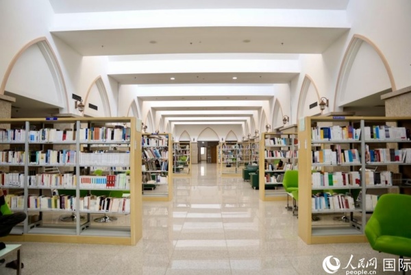 圖為吉布提國家圖書館一角。人民網(wǎng) 塔里克·易卜拉欣攝