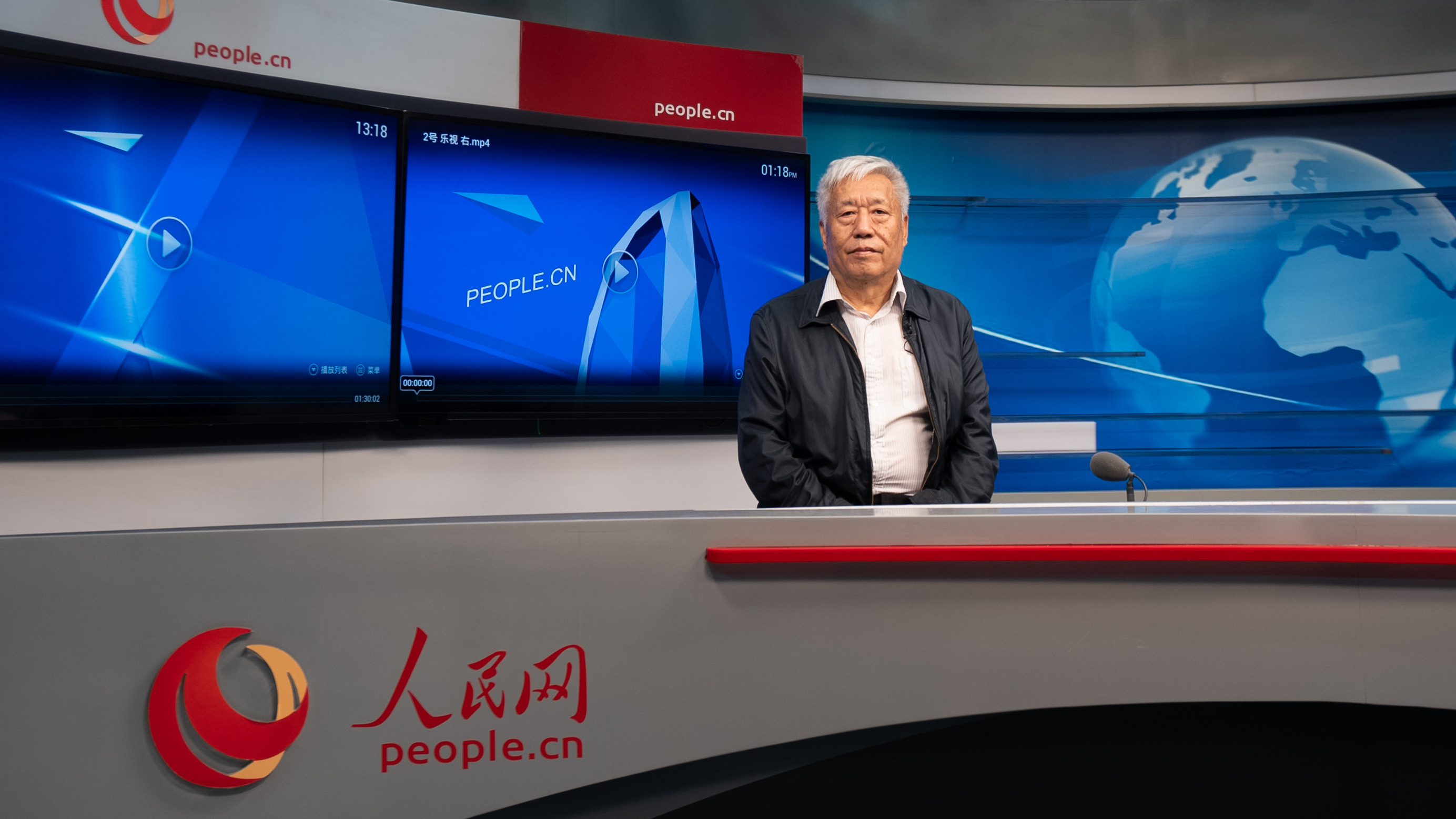 中國地震局地球物理研究所原副所長、研究員高孟潭作客人民網。人民網記者 葛泰佚攝