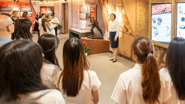 思政課現(xiàn)場。東華大學供圖