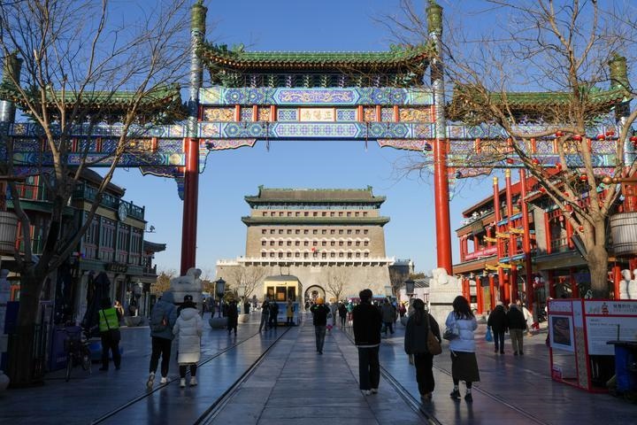 這是2024年12月26日從前門大街拍攝的正陽門箭樓。
